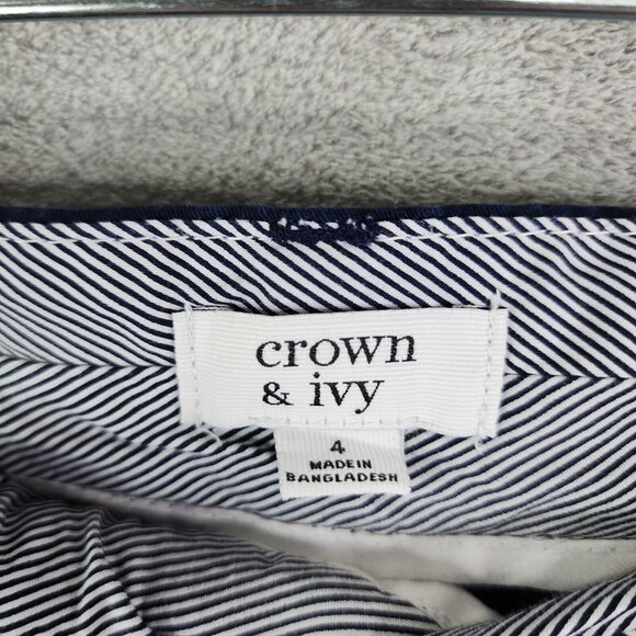 Womens Navy Blue Crown & Ivy Caroline Shorts Flat Front Stretch Size 4 - Picture 3 of 8